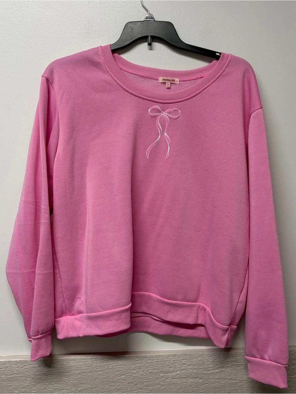 Cute 2XL Pink Bow Sweatshirt